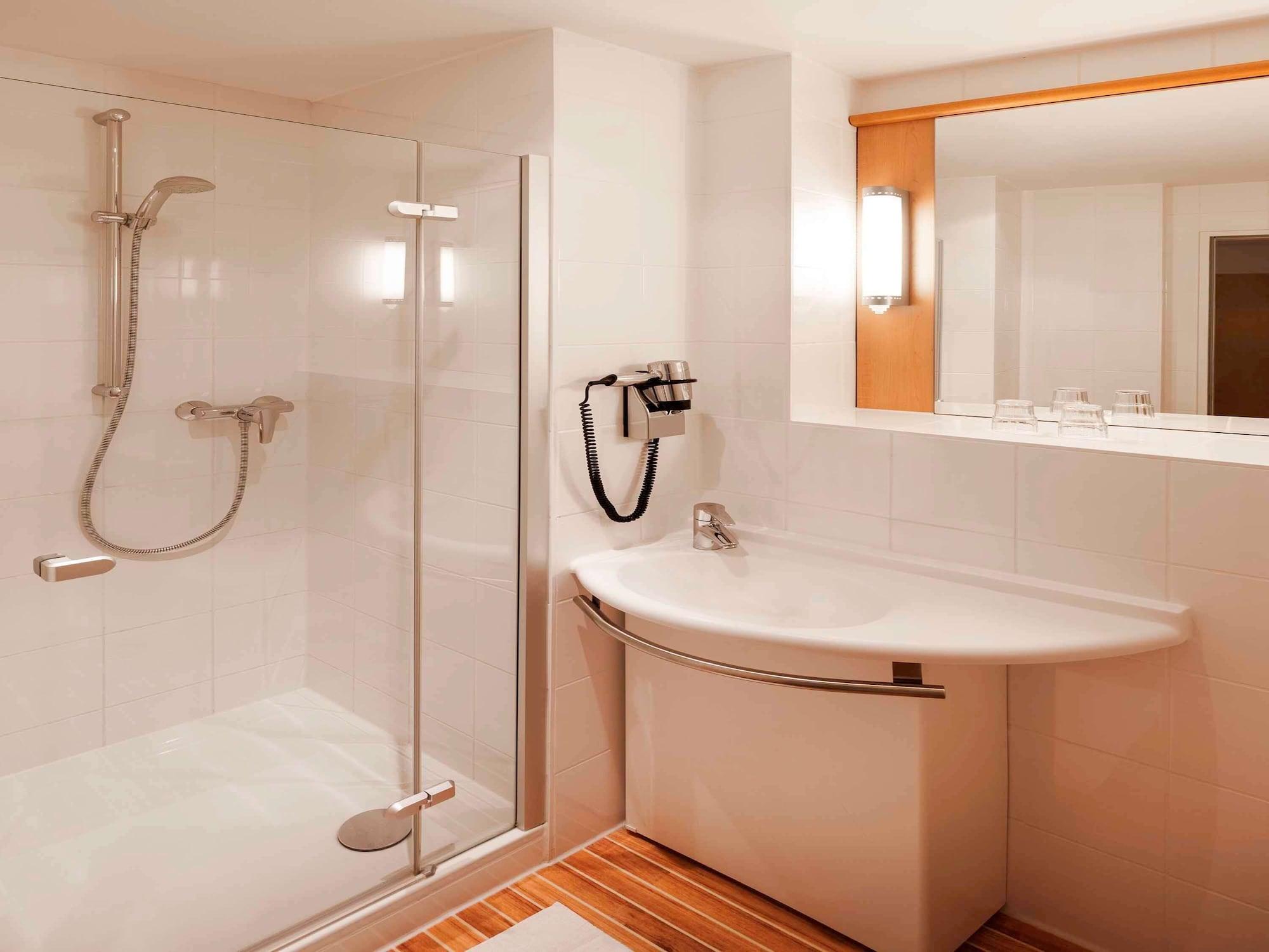 Ibis Hotel Nuernberg Altstadt Ngoại thất bức ảnh