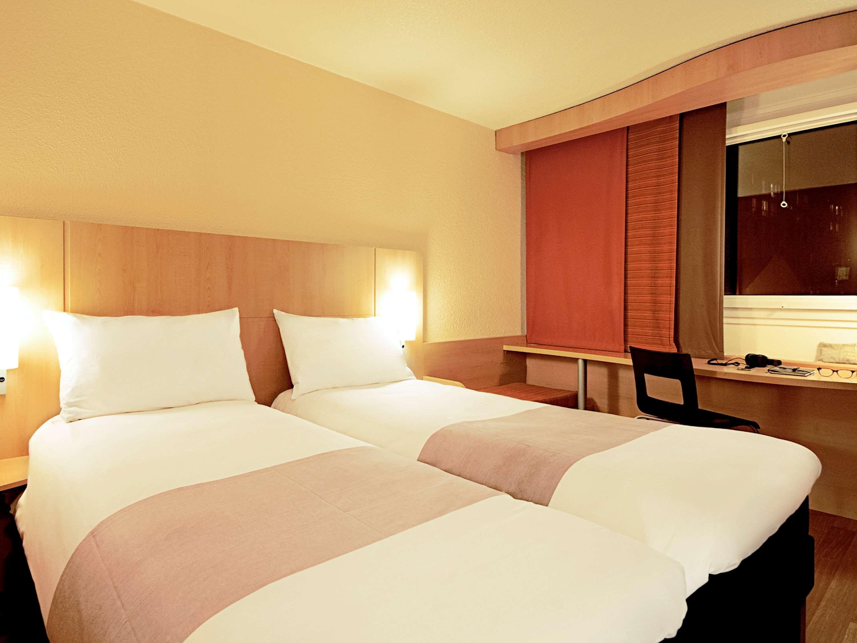 Ibis Hotel Nuernberg Altstadt Ngoại thất bức ảnh