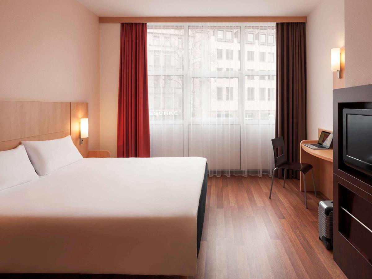 Ibis Hotel Nuernberg Altstadt Ngoại thất bức ảnh